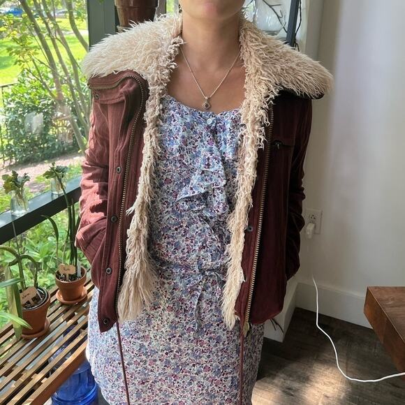 Free People Faux Fur Shag Shearling Style Maroon Jacket Size XS - Picture 6 of 11